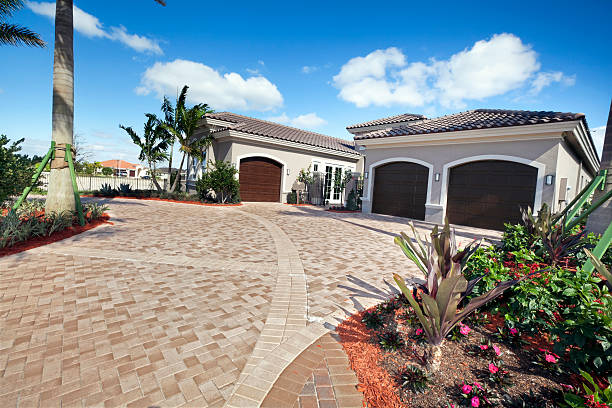 Best Decorative Driveway Pavers  in Russiaville, IN